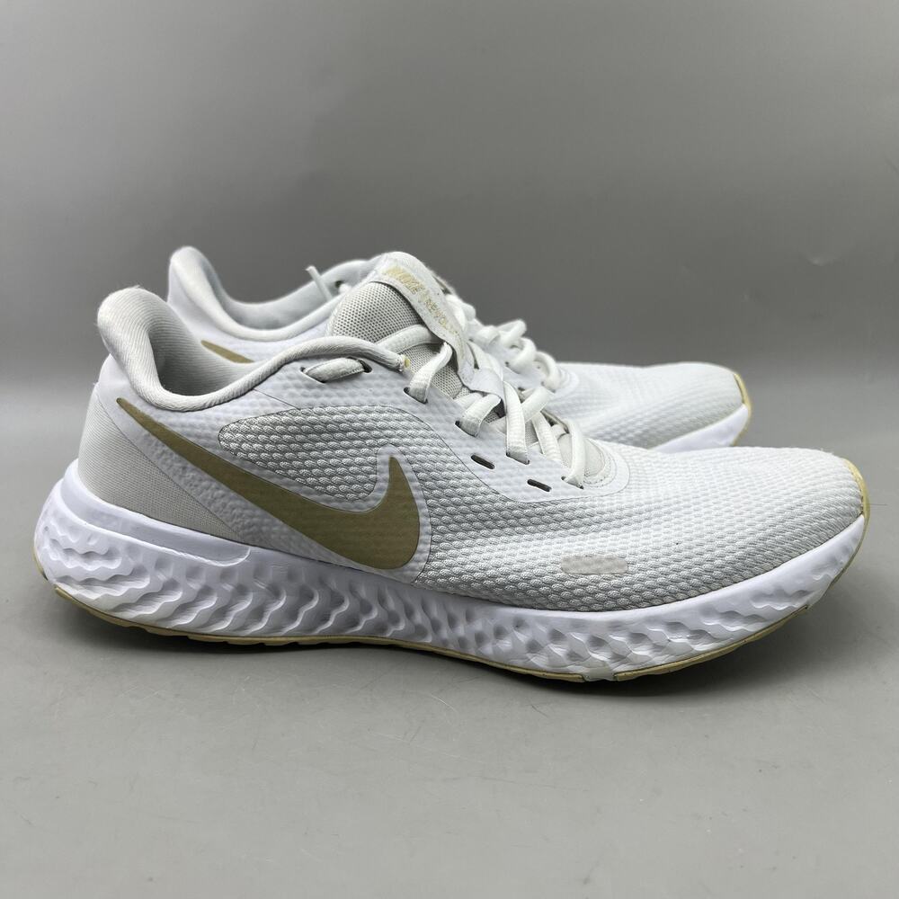 Nike Revolution 5 Running Shoes Women Size 8 White Gold Mesh Comfort Sneakers